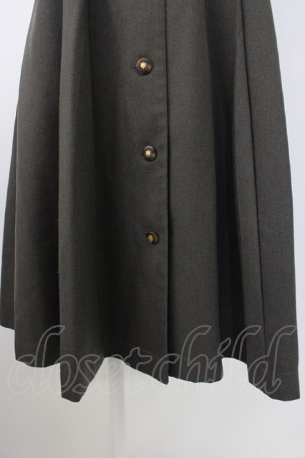 画像5: F&A / ゴールドべっ甲釦Vネックジャンパースカート  グレー T-26-01-18-013-LO-OP-SA-ZT (5)