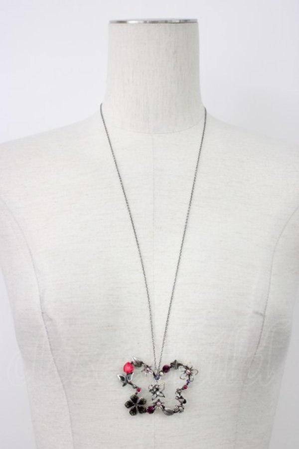 画像1: axes femme / 蝶枠モチーフネックレス  シルバー T-26-01-21-037-AX-AC-SA-ZT (1)