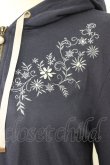 画像6: axes femme / パールフラワー刺繍パーカー M ネイビー T-26-01-25-002-AX-TO-SA-ZT (6)