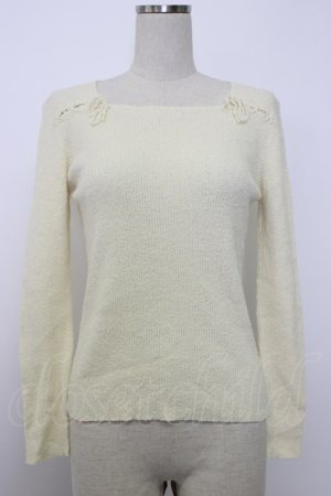 画像: INGEBORG / 切替編み上げ長袖トップス  アイボリー T-26-01-29-003-LO-TO-SA-ZT581