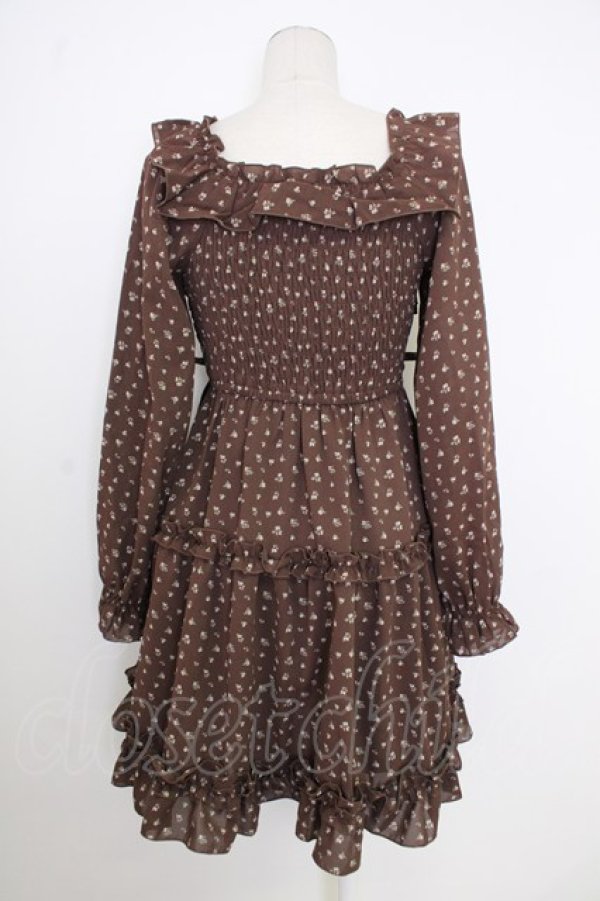 画像2: axes femme POETIQUE / ギャザーフリル長袖ワンピース  ブラウン T-26-02-01-010-AX-OP-SA-ZT (2)