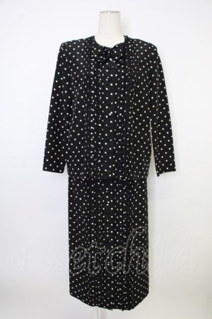 画像: INGEBORG / ドットフリルセットアップ  ブラック T-26-02-01-018-LO-JA-SA-ZT