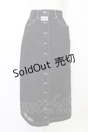 画像: PINK HOUSE / ロゴワッペン前開きデニムスカート  ブラック T-26-02-01-020-LO-SK-SA-ZT581
