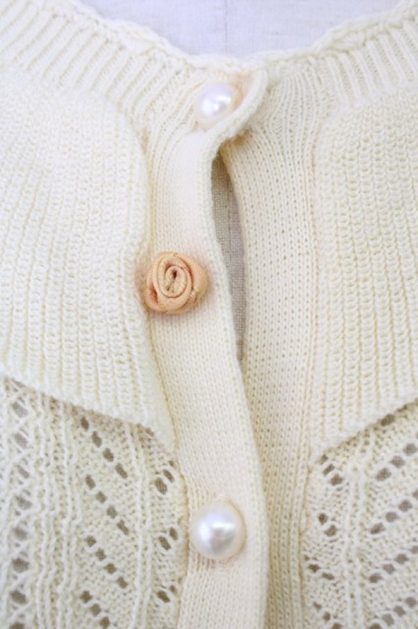 画像4: axes femme kawaii / プチローズニットカーデ  アイボリー T-26-02-01-002-AX-TO-SA-ZT (4)