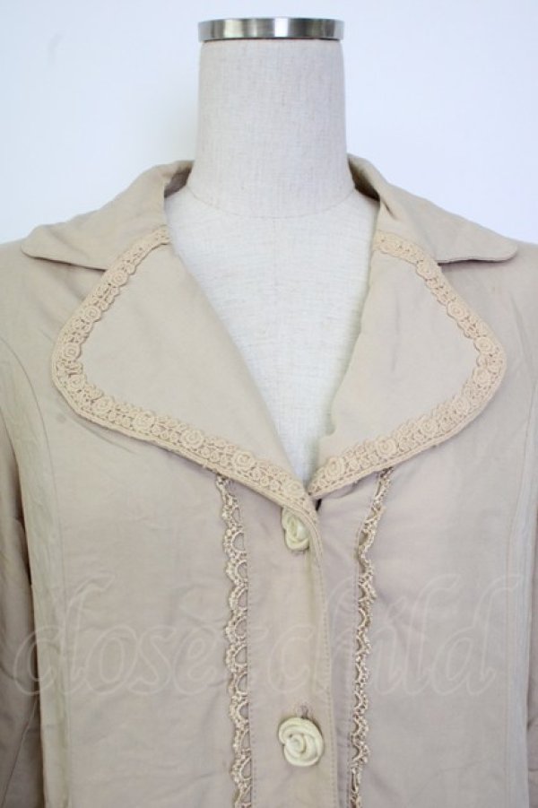 画像3: axes femme / 薔薇釦ライトジャケット  ベージュ T-26-02-02-010-AX-CO-SA-ZT (3)