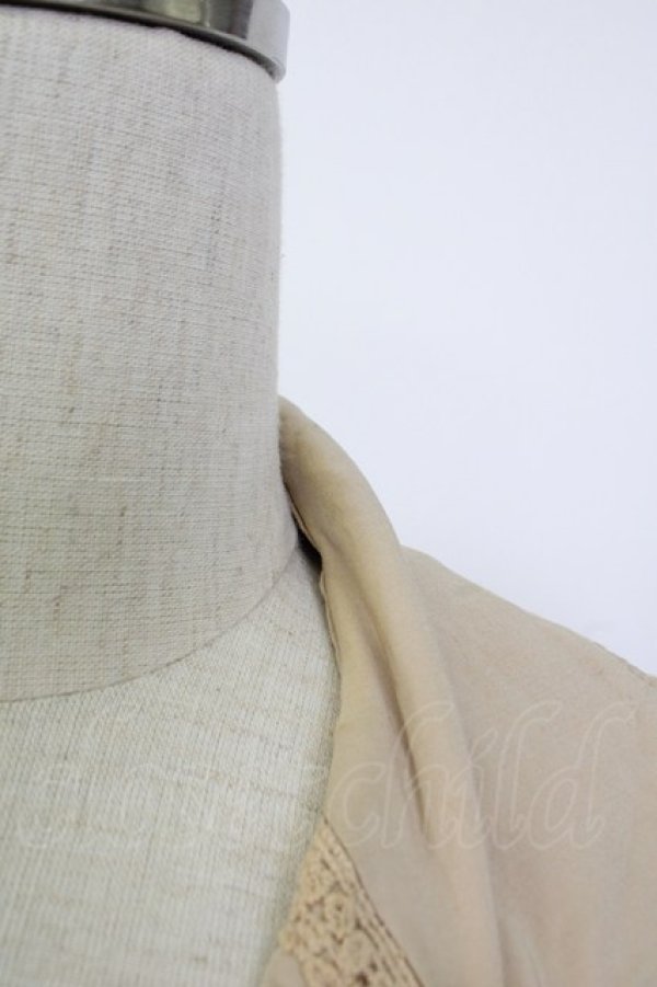 画像6: axes femme / 薔薇釦ライトジャケット  ベージュ T-26-02-02-010-AX-CO-SA-ZT (6)