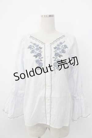 画像: axes femme / 刺繍使いボリューム袖ブラウス M サックス T-26-02-03-013-AX-BL-SA-ZT