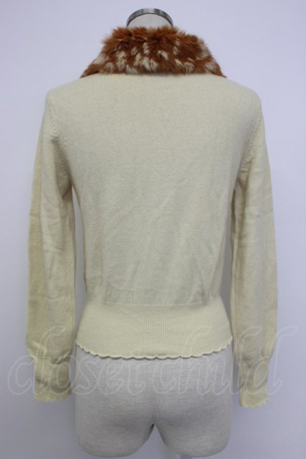 画像2: Emily Temple cute / バンビファー襟ニットカーディガン  アイボリーＸブラウン T-26-02-04-004-ET-TO-SA-ZT (2)