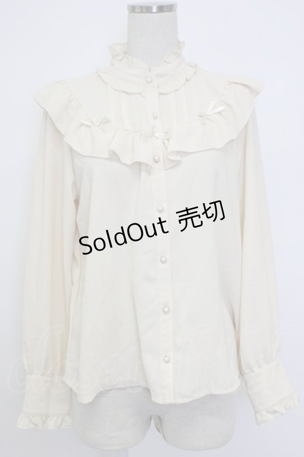 画像1: axes femme kawaii / フリルリボンハイネックブラウス  アイボリー T-26-02-04-002-AX-BL-SA-ZT579 (1)