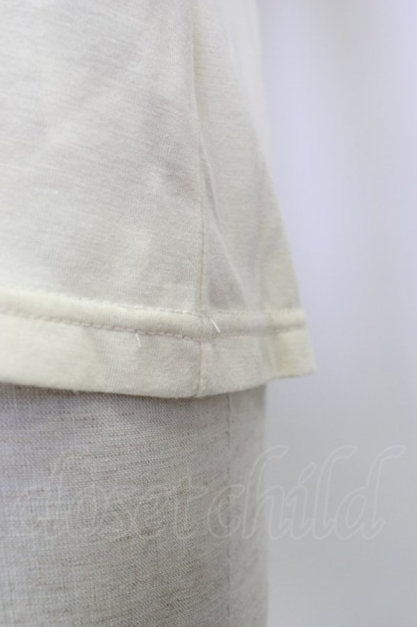 画像5: axes femme / 薔薇刺繍襟ブラウス風カットソー M キナリ T-26-02-05-009-AX-TO-SA-ZT (5)