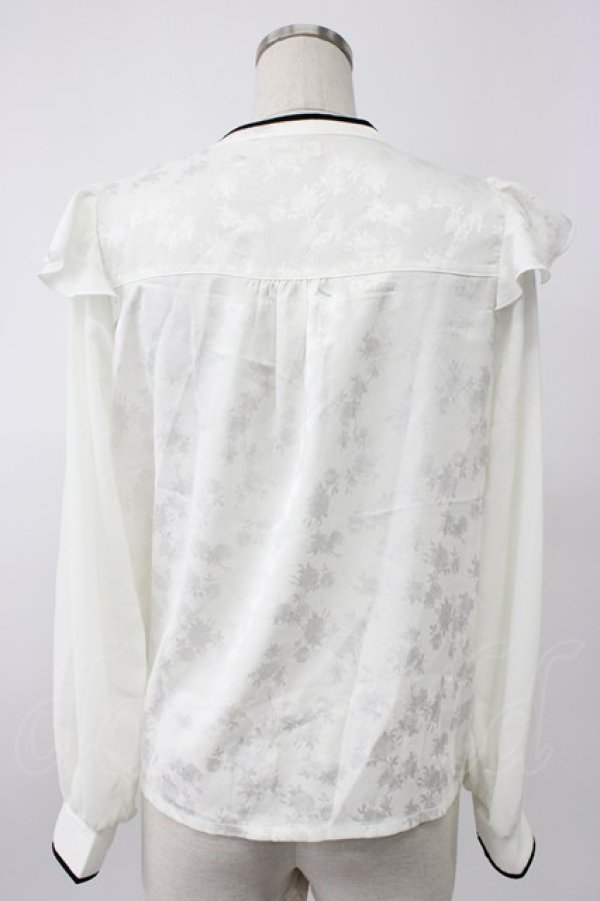 画像2: axes femme / チャイナ釦ジャカードブラウス  ホワイト T-26-02-08-019-AX-BL-SA-ZT (2)