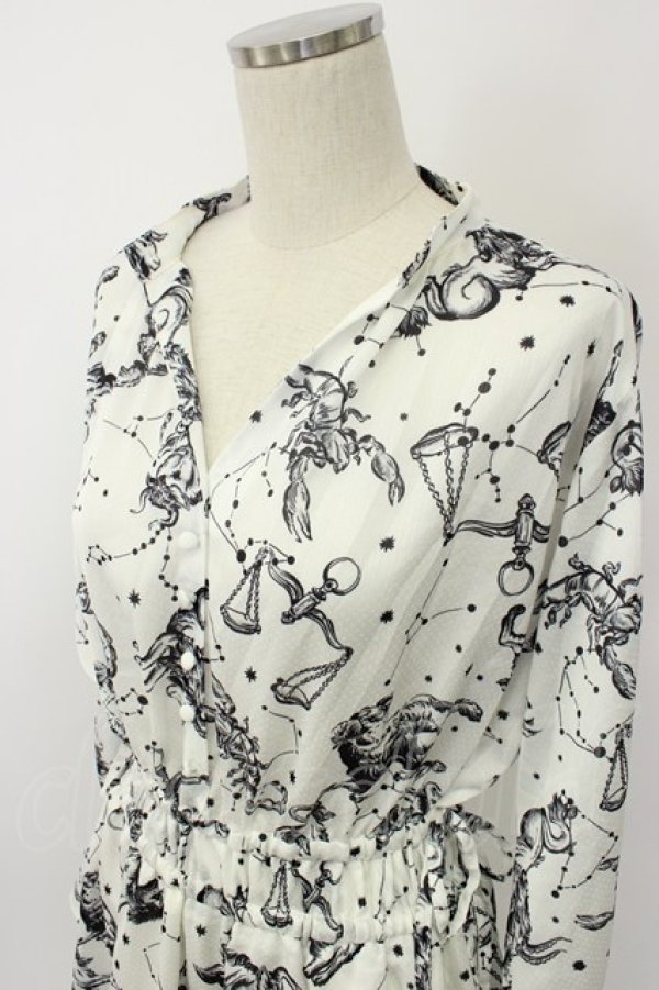 画像3: axes femme NOSTALGIE / 星座柄スキッパーワンピース M ホワイト T-26-02-08-002-AX-OP-SA-ZT (3)