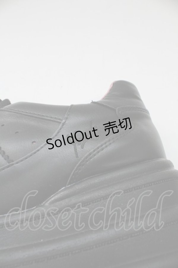 画像11: YOSUKE / 厚底レースアップスニーカー 25.0cm ブラック T-26-02-10-037-PU-SH-OW-ZT (11)