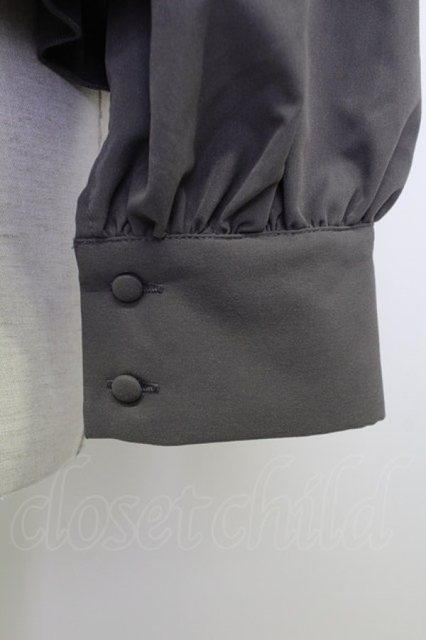 画像4: FLC / 皆方由衣コラボペプラムブラウス L グレー T-26-02-15-022-LO-BL-SA-ZT (4)