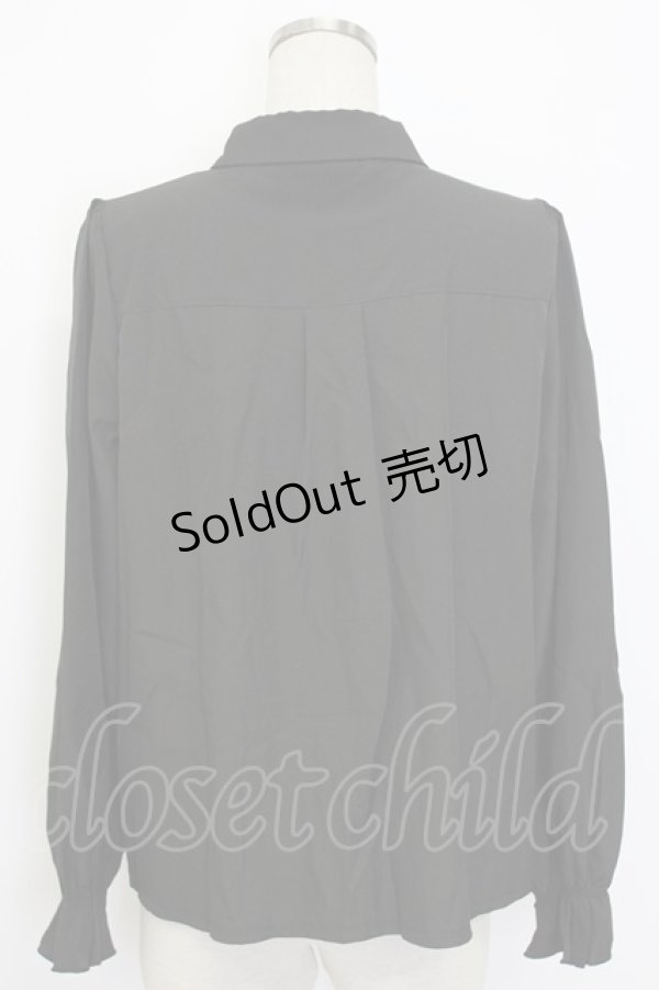 画像2: axes femme / カメオ×ジャボブローチ付ブラウス L 黒 T-26-02-17-011-AX-BL-SA-ZT551 (2)