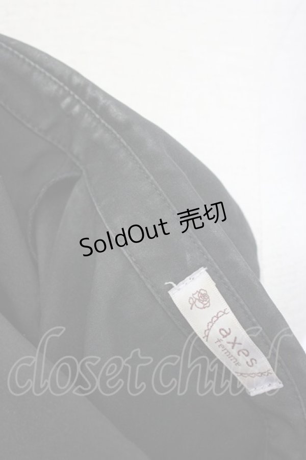 画像5: axes femme / カメオ×ジャボブローチ付ブラウス L 黒 T-26-02-17-011-AX-BL-SA-ZT551 (5)