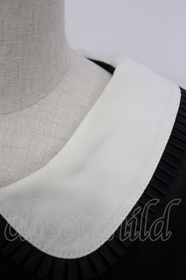 画像7: axes femme POETIQUE / ポケット刺繍ベロアワンピース  グリーン T-26-02-17-019-AX-OP-SA-ZT (7)