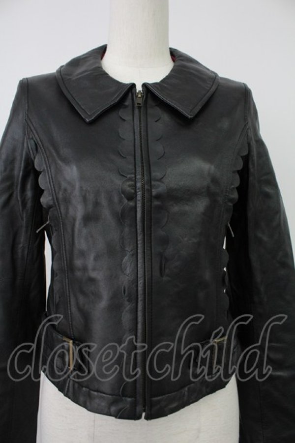 画像6: Emily Temple cute / ラムレザースカラップブルゾン  黒 T-26-02-18-019-ET-JA-SA-ZT (6)