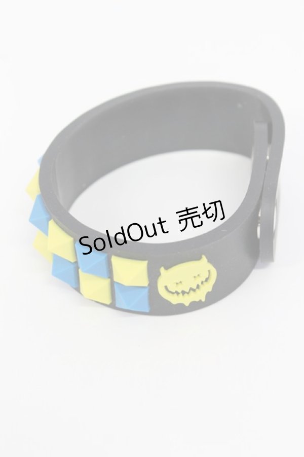 画像1: LISTEN FLAVOR / 2連スタッズラバーブレス  黒Ｘ黄色Ｘ青 T-26-02-19-020-PU-AC-SA-ZT (1)