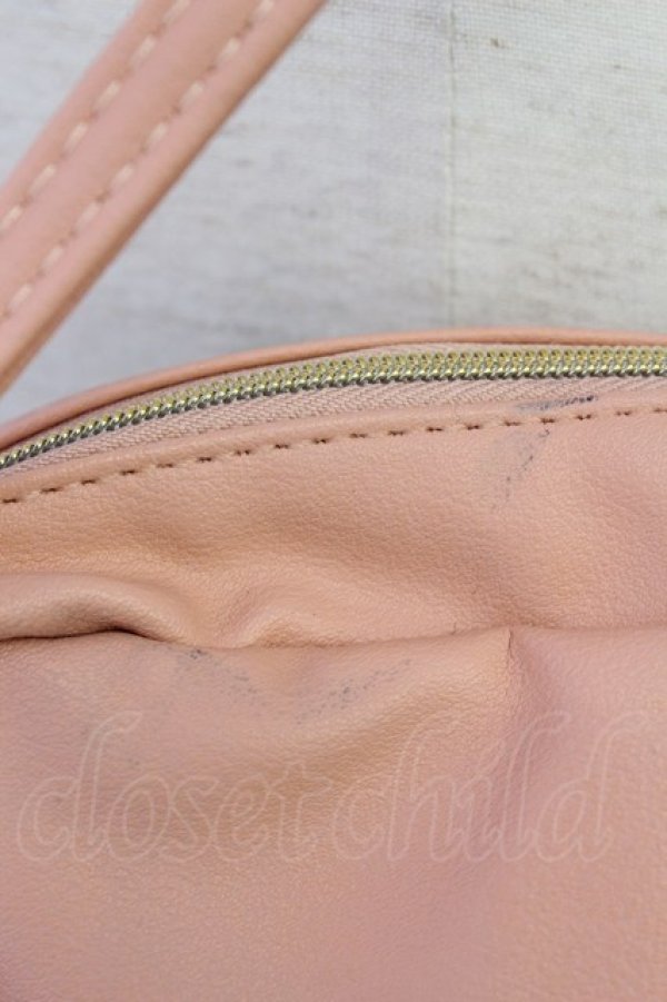 画像4: Q-pot. / メルティーラウンドショルダーバッグ  ピンクＸブラウン T-26-02-23-011-QP-BG-SA-ZT (4)