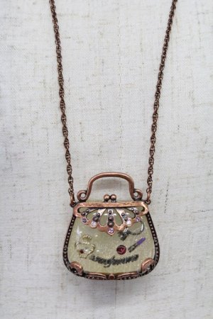 画像: axes femme / バッグ型モチーフネックレス  ブラウン T-26-02-26-045-AX-AC-SA-ZT635-F001