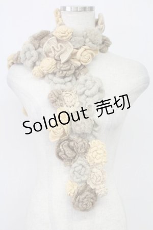 画像: PINK HOUSE / グラデーションフラワーモチーフモヘアストール  ベージュ系 T-26-02-26-021-LO-ZA-OW-ZT