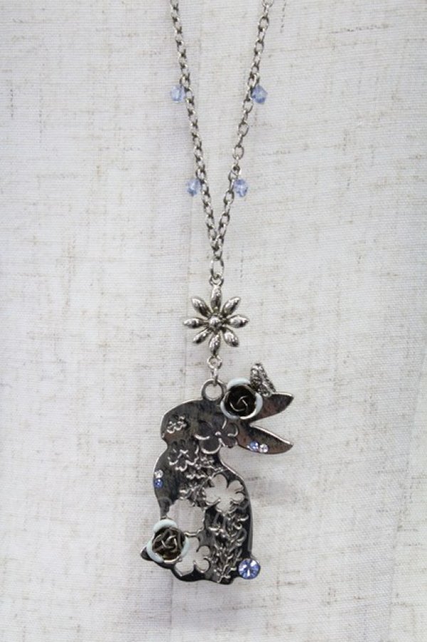 画像1: axes femme / お花透かしウサギネックレス  シルバー T-26-02-26-024-AX-AC-SA-ZT (1)