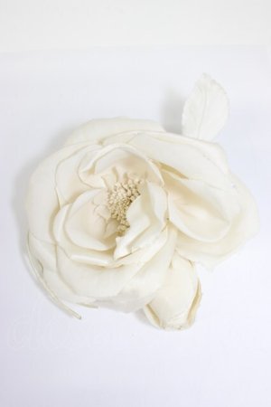 画像: PINK HOUSE / フラワーリボンコサージュ  白 T-26-02-28-032-LO-AC-SA-ZT