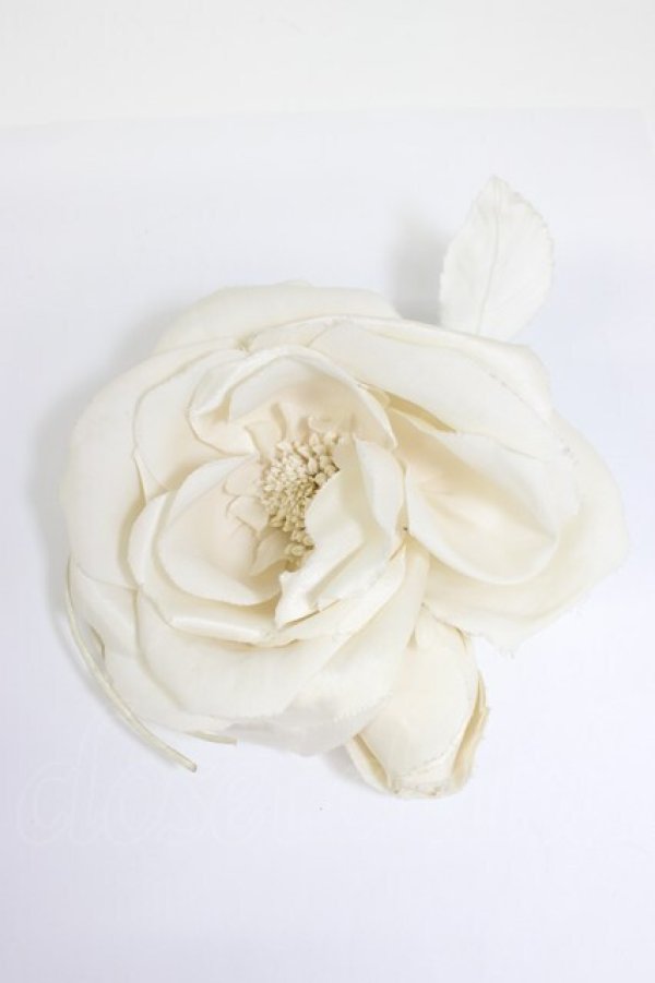 画像1: PINK HOUSE / フラワーリボンコサージュ  白 T-26-02-28-032-LO-AC-SA-ZT (1)