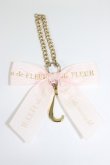 画像2: Maison de FLEUR / イニシャルリボンチャーム   T-26-02-28-008-LO-BG-SA-ZT (2)