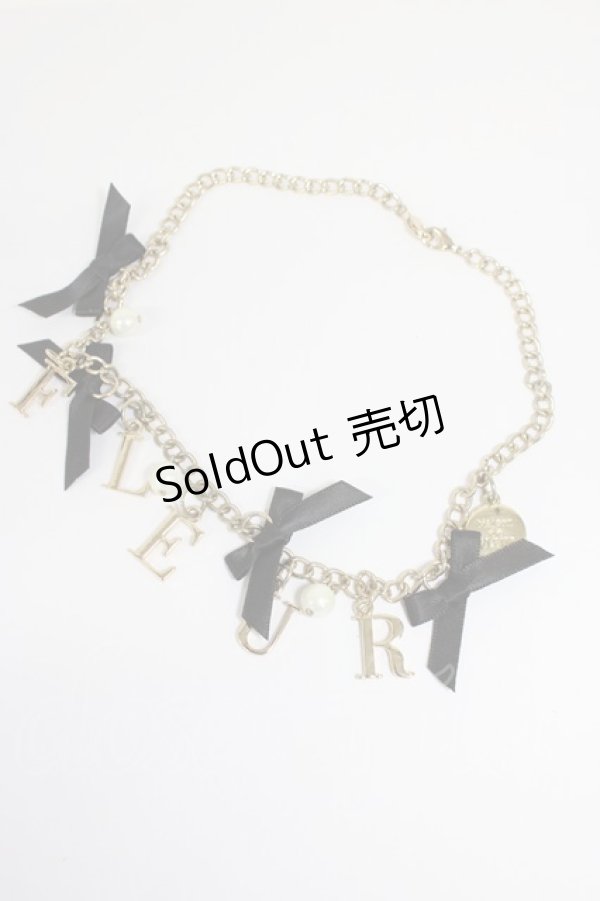 画像1: Maison de FLEUR / ロゴリボンチェーンバッグチャーム  ゴールドＸ黒 T-26-02-28-015-LO-AC-SA-ZT (1)