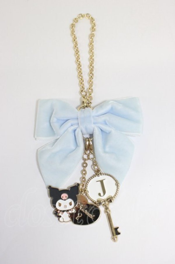 画像1: Maison de FLEUR / クロミリボンバッグチャーム   T-26-02-28-018-LO-AC-SA-ZT (1)