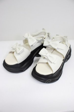 画像: MILK / Ribbon Baby サンダル M オフホワイト T-26-03-01-019-ML-SH-SA-ZT