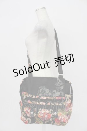 画像: kikou / レースアップ和柄ショルダーバッグ  ブラック T-26-03-02-030-GO-BG-SA-ZTK046