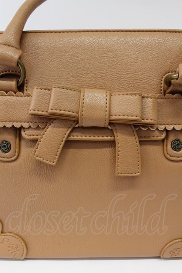 画像4: axes femme / スカラップリボン薔薇型押し2WAYトートバッグ  ベージュ T-26-03-02-005-AX-BG-SA-ZT (4)