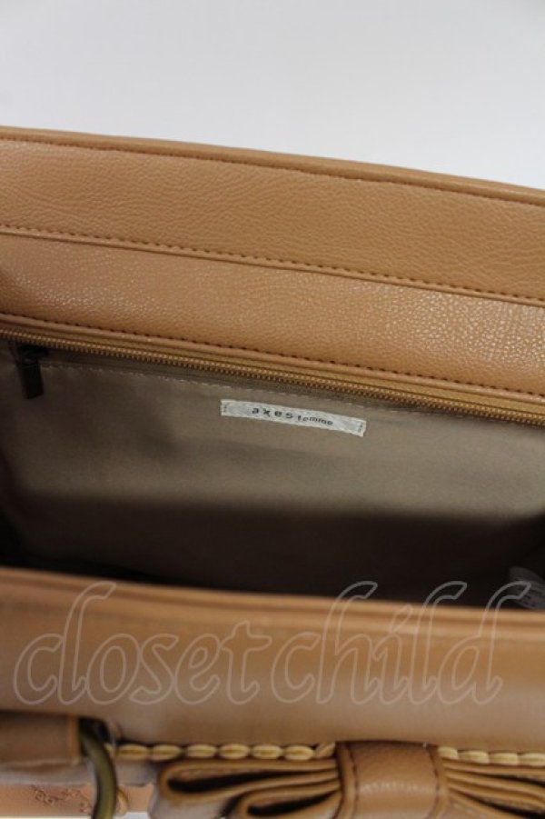 画像7: axes femme / スカラップリボン薔薇型押し2WAYトートバッグ  ベージュ T-26-03-02-005-AX-BG-SA-ZT (7)