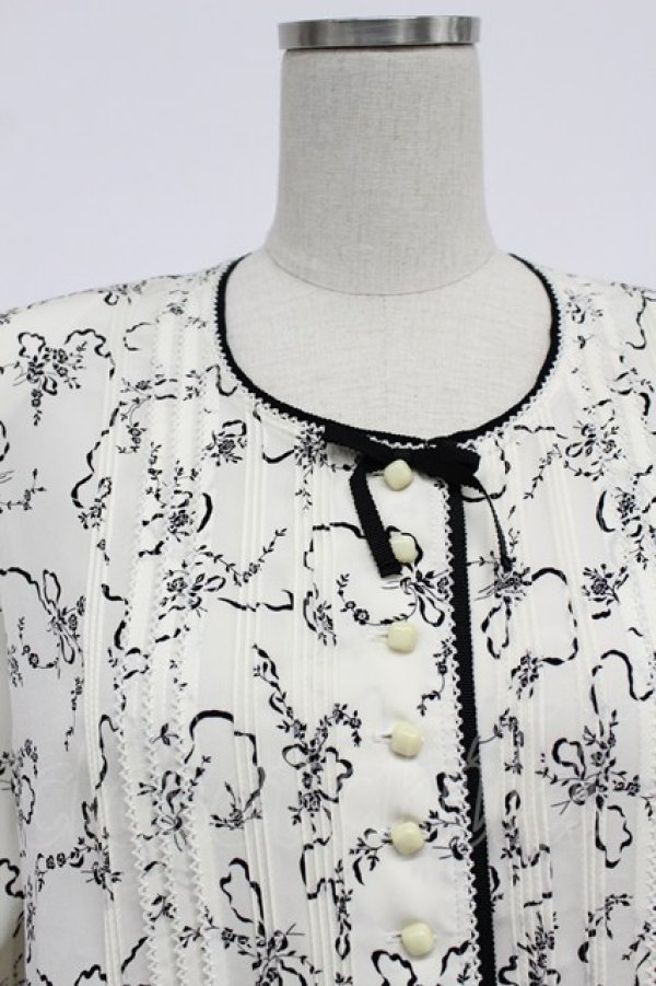 画像5: INGEBORG / ブーケ柄タック使いブラウス S シロ T-26-03-07-020-LO-BL-OW-ZT (5)