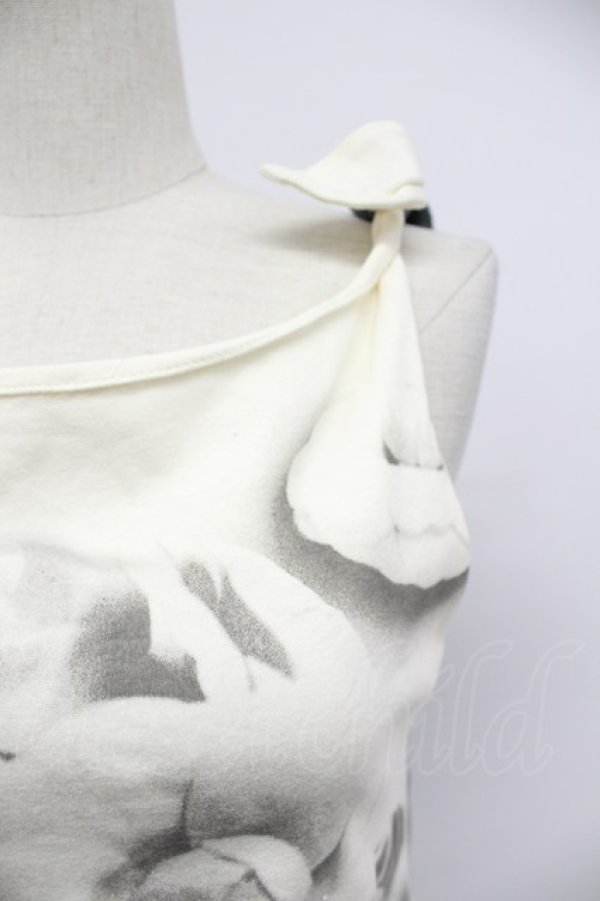 画像4: INGEBORG / カメリアptタンクトップ S シロ×グレー T-26-03-07-034-LO-TO-OW-ZT (4)