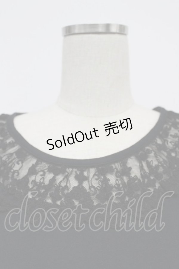 画像5: Emily Temple cute / レース襟半袖カットソー  黒 T-26-03-07-039-ET-TO-SA-ZT (5)