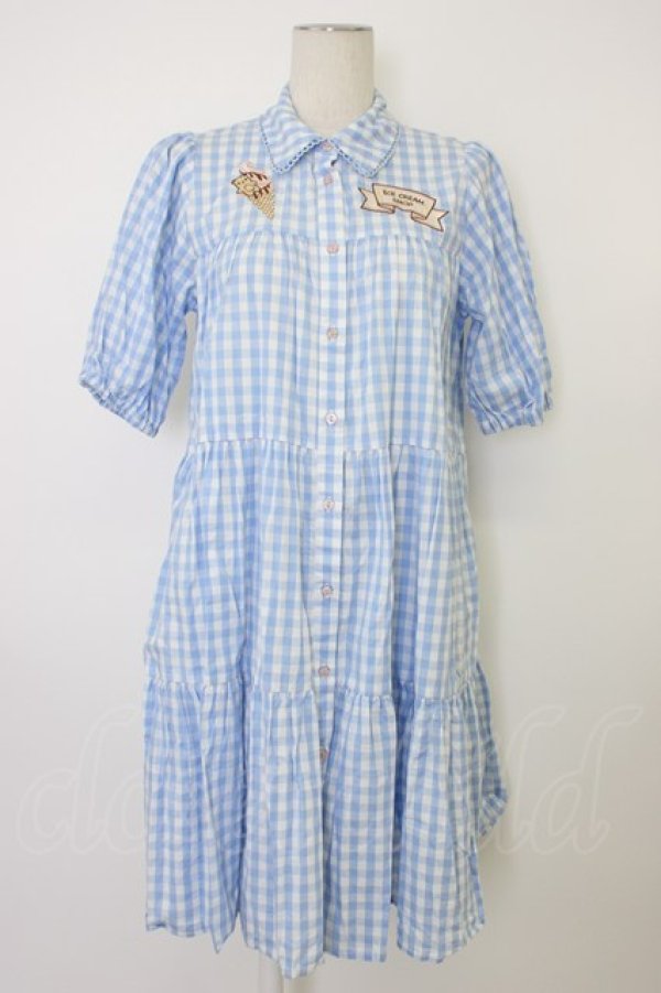 画像1: axes femme kawaii / 刺繍ティアードシャツワンピ  サックスＸ白 T-26-03-08-032-AX-OP-SA-ZT (1)