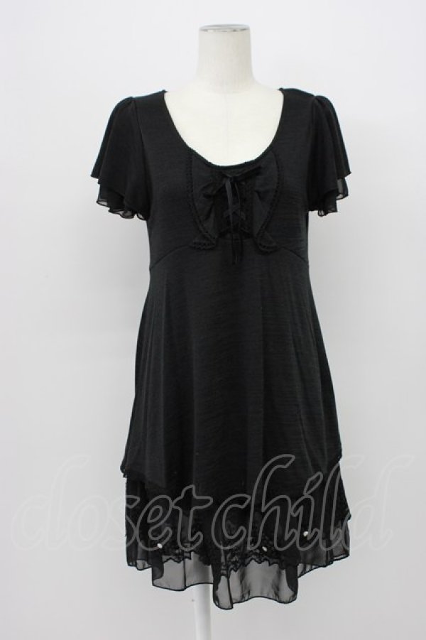 画像1: axes femme / 裾お花モチーフ半袖ワンピース  黒 T-26-03-13-030-AX-OP-SA-ZT (1)