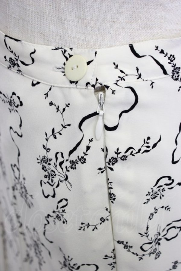 画像3: INGEBORG / ブーケ柄スカート M シロ T-26-03-14-028-LO-SK-OW-ZT (3)