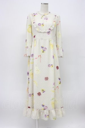 画像: MILK / ベルベットムーンロングドレス  ホワイト T-26-03-14-016-ML-OP-SA-ZT