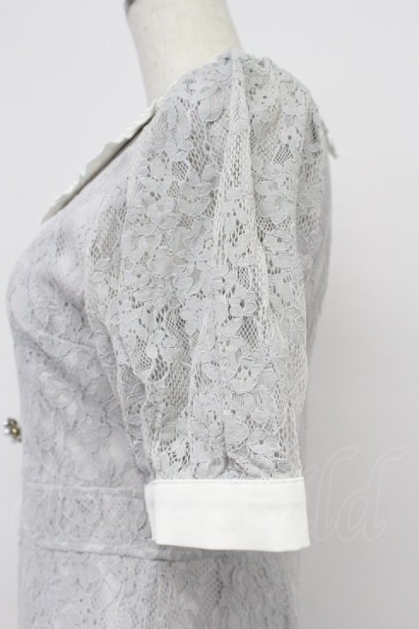 画像4: evelyn / パール襟レースワンピース  グレー T-26-03-16-029-LO-OP-SA-ZT (4)