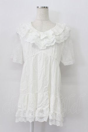 画像: axes femme / ボリュームフリルチュニック  ホワイト T-26-03-16-040-AX-TO-SA-ZT