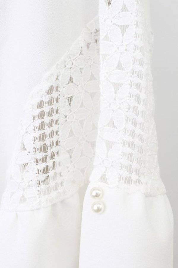 画像3: axes femme / 袖レース切替カットプルオーバー  ホワイト T-26-03-17-002-AX-TO-SA-ZT (3)