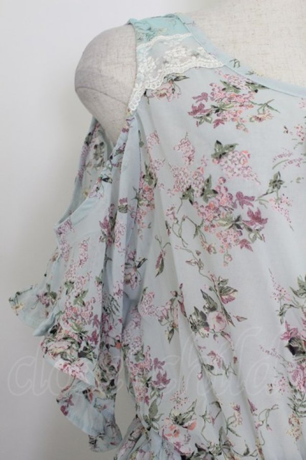 画像3: axes femme / 花柄肩あきワンピース M サックス T-26-03-21-031-AX-OP-SA-ZT (3)