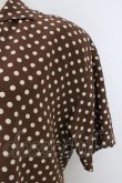 画像3: PINK HOUSE / ドット柄半袖開襟ブラウス  ブラウン T-26-03-21-014-LO-BL-SA-ZT (3)