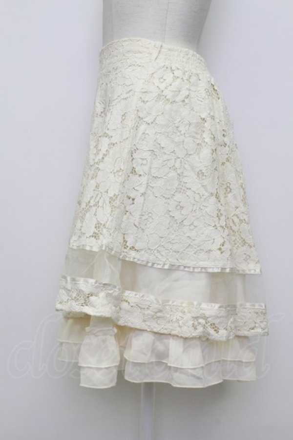 画像3: axes femme / ベルト付レースフレアスカート  キナリ T-26-03-23-025-AX-SK-SZ-ZT (3)