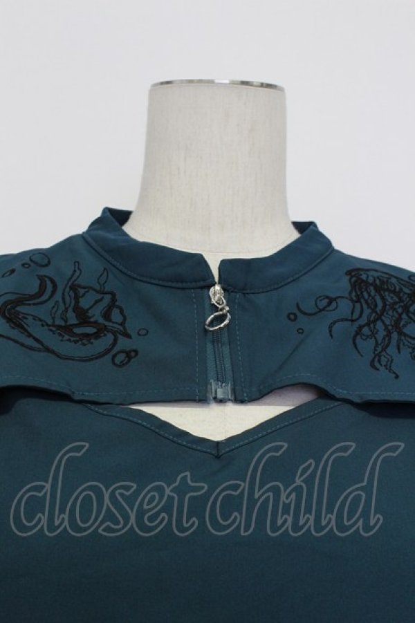 画像4: axes femme POETIQUE / ダークマリン肩開き刺繍ブラウス M ブルーグリーン T-26-03-23-011-AX-BL-SA-ZT (4)